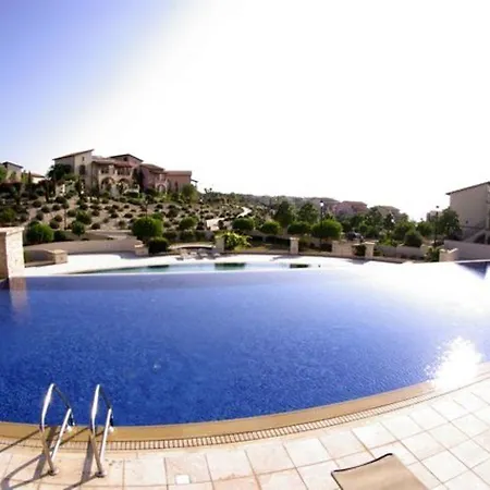 “the Ultimate Guide To Renting Your Dream Villa″ - Apollo *