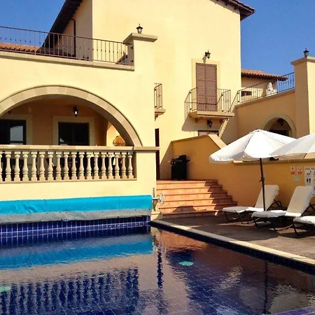 “the Ultimate Guide To Renting Your Dream Villa″ - Apollo Kouklia