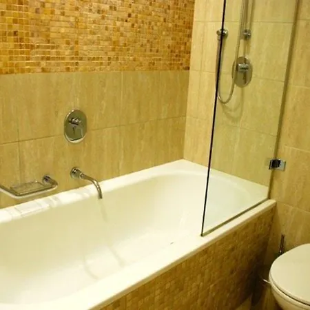 “the Ultimate Guide To Renting Your Dream Villa″ - Apollo كوكليا