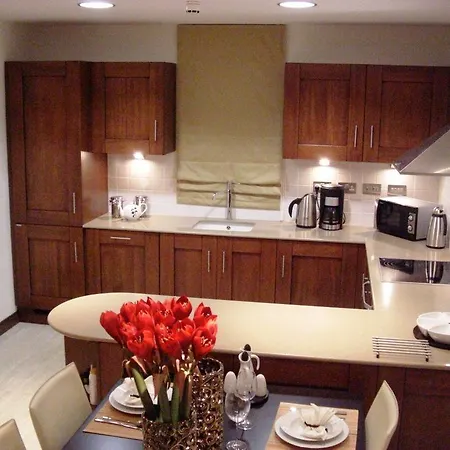 “the Ultimate Guide To Renting Your Dream Villa″ - Apollo *