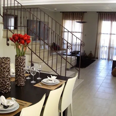 فيلة “the Ultimate Guide To Renting Your Dream Villa″ - Apollo *