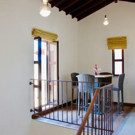 “the Ultimate Guide To Renting Your Dream Villa″ - Apollo *